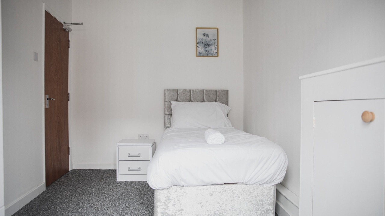 Photo of Bedroom in Aylestone