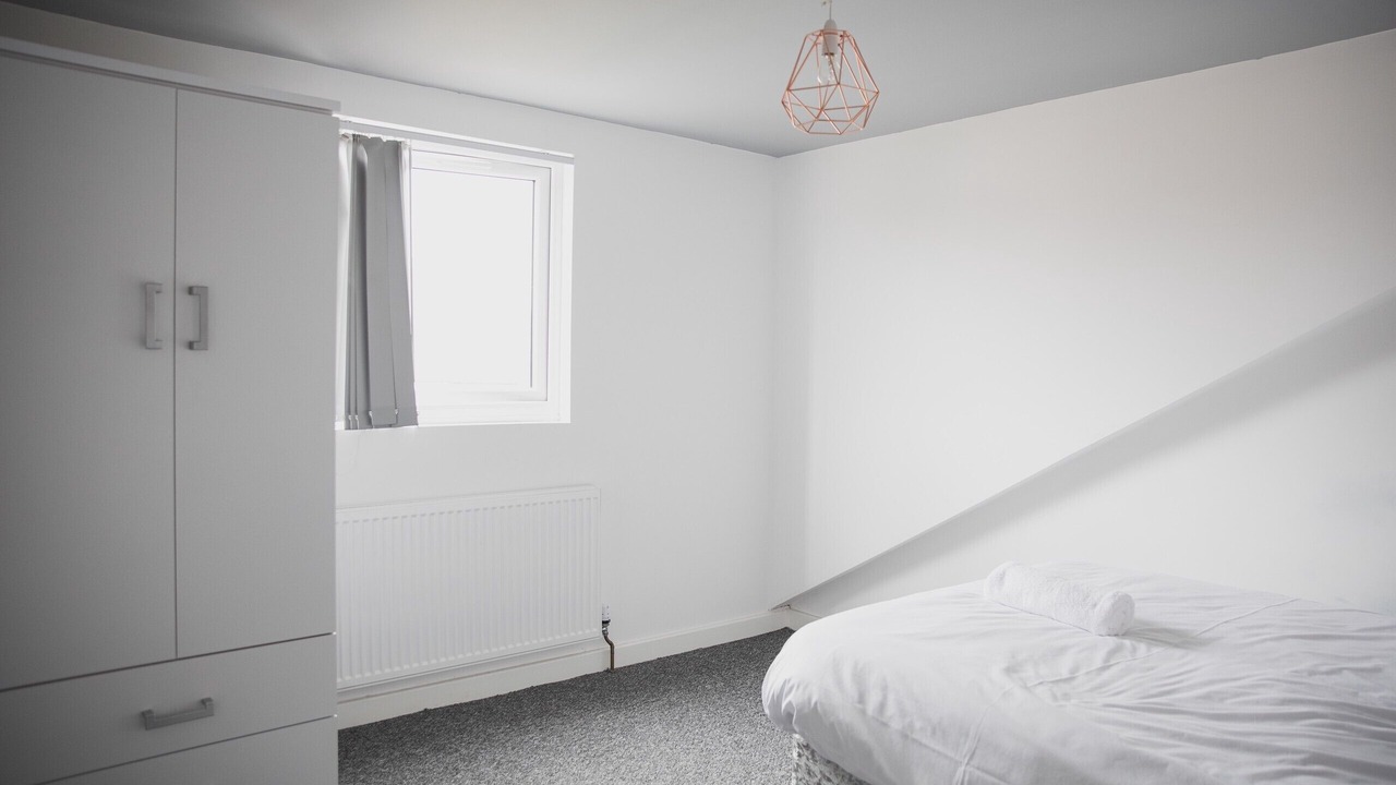 Photo of Bedroom in Aylestone