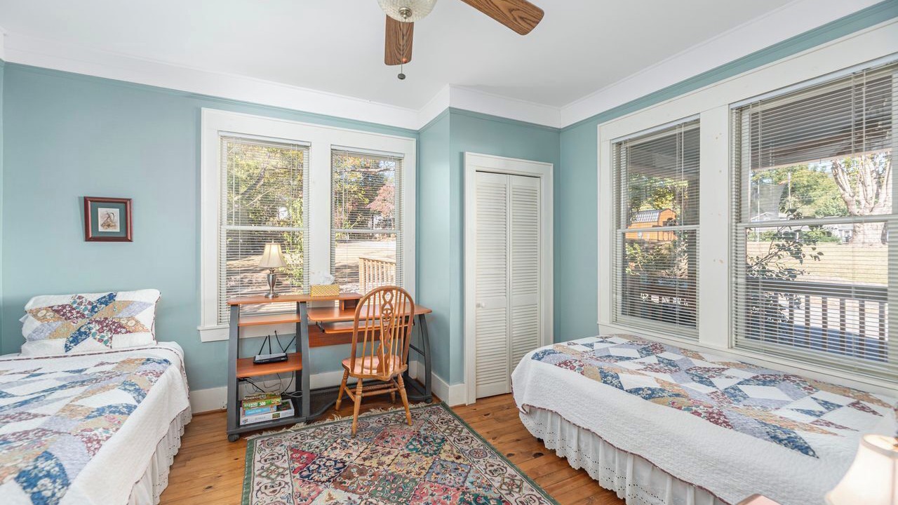 Photo of Bedroom in Hot Springs