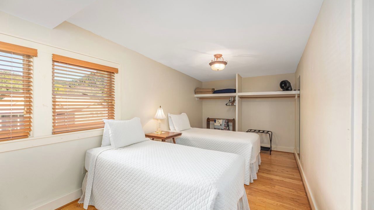 Photo of Bedroom in Hot Springs