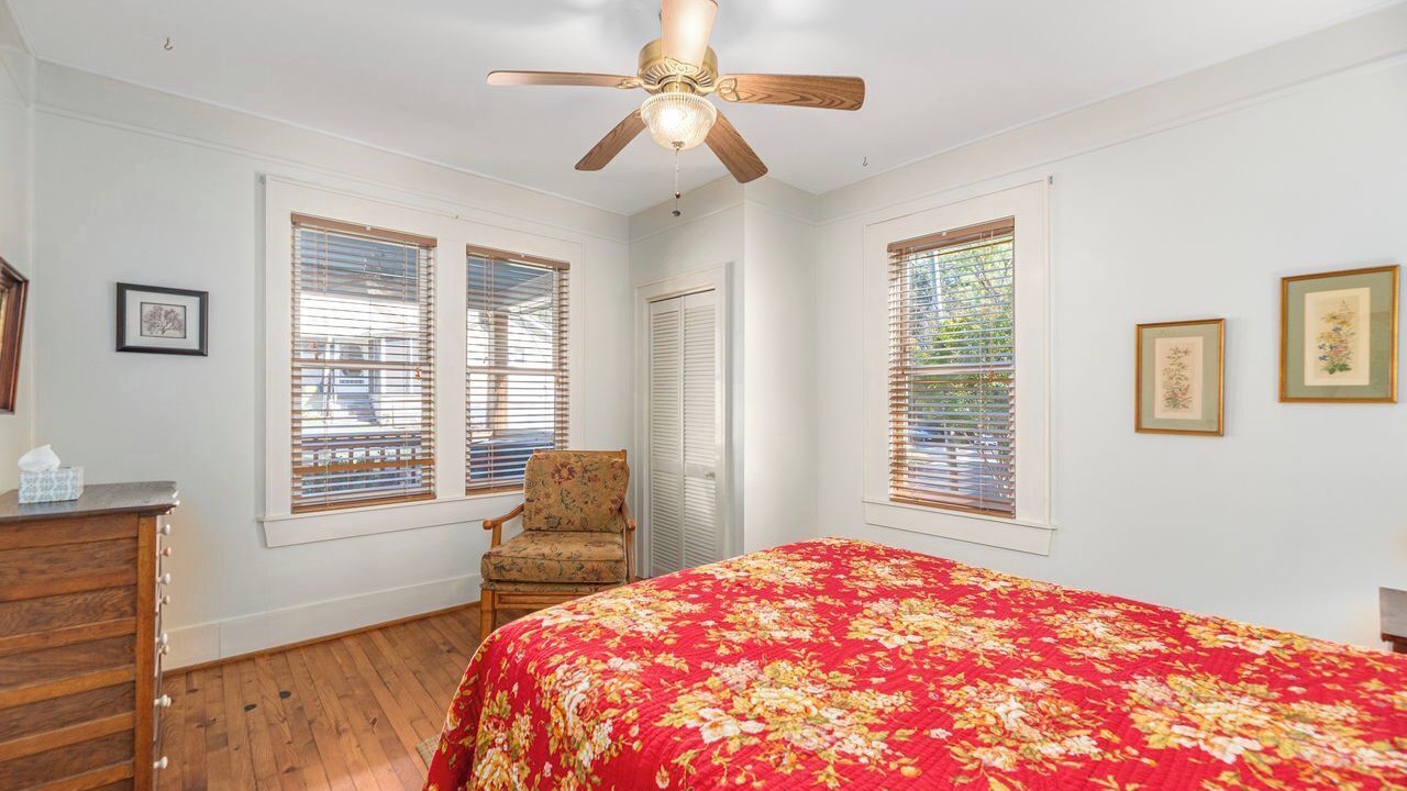 Photo of Bedroom in Hot Springs