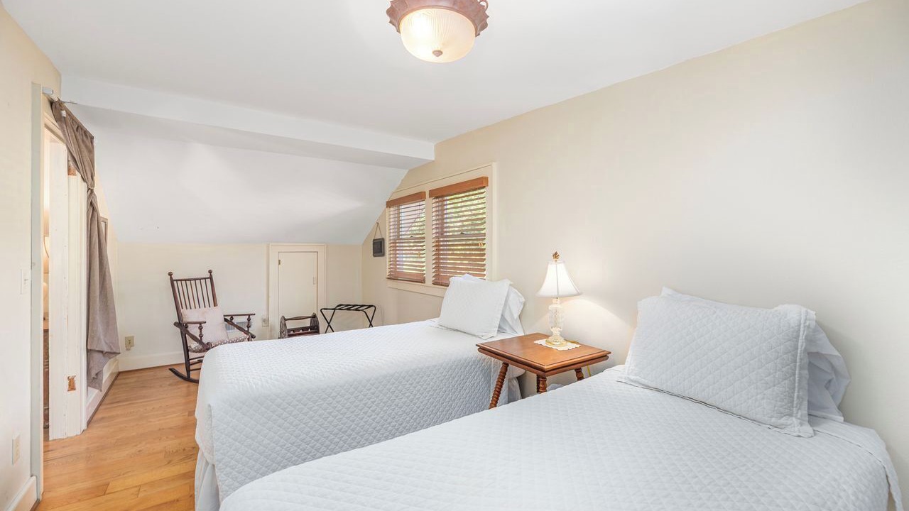 Photo of Bedroom in Hot Springs