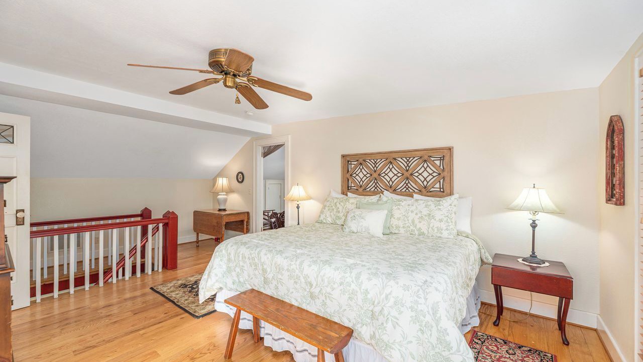Photo of Bedroom in Hot Springs