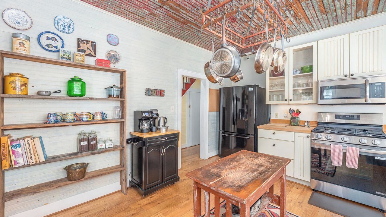 Photo of Kitchen in Hot Springs
