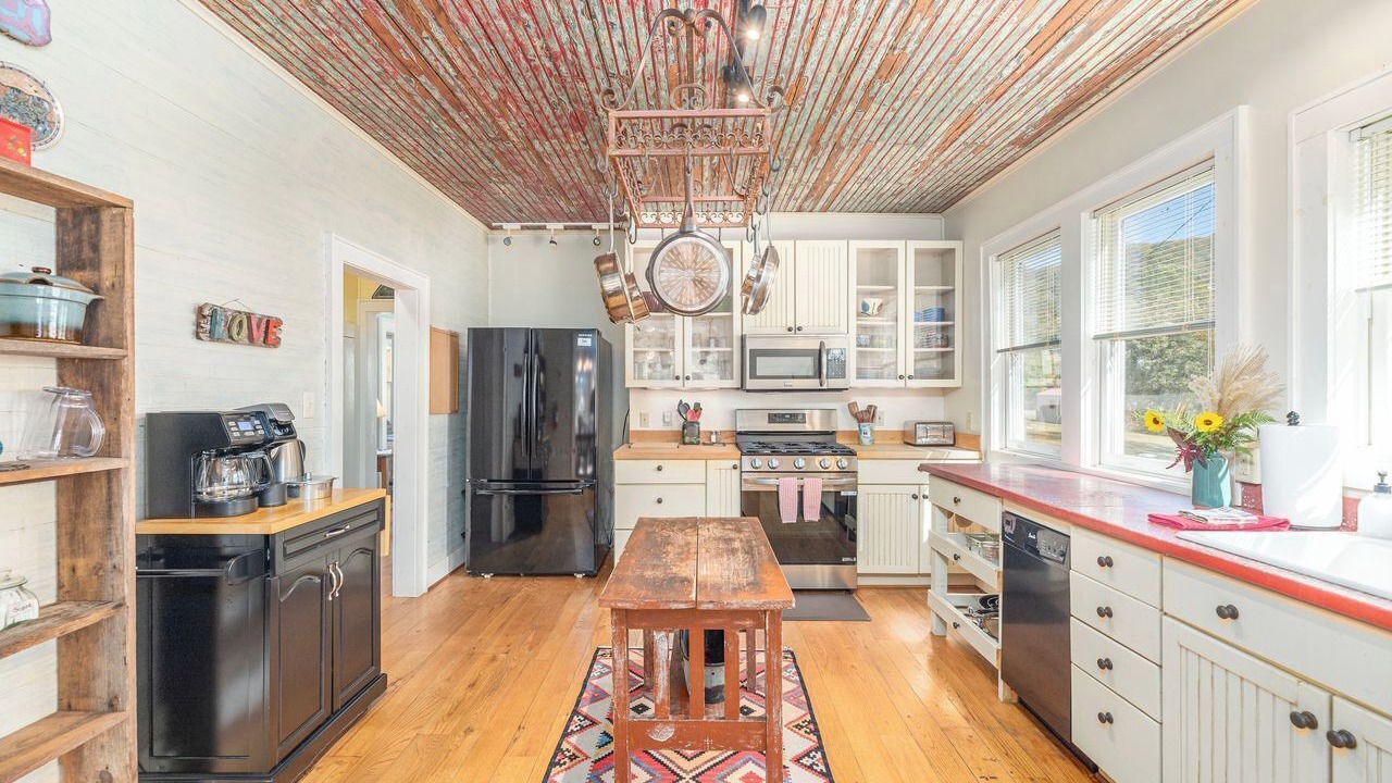 Photo of Kitchen in Hot Springs