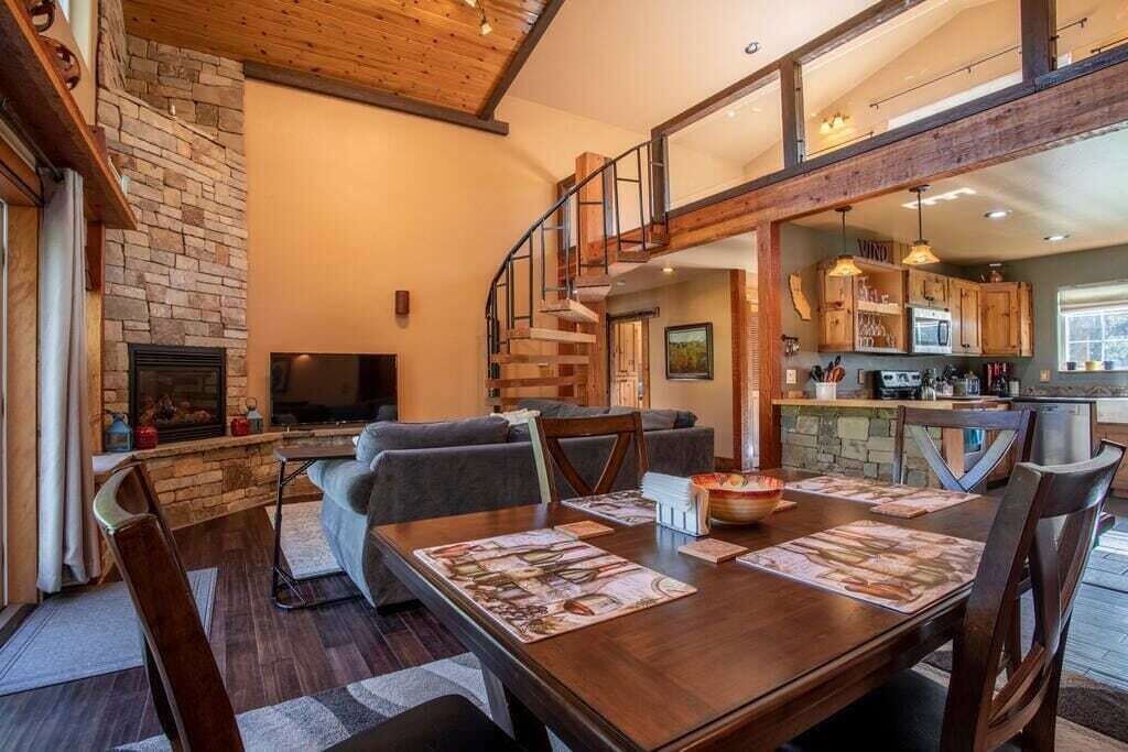 Photo of Bedroom in Bigfork