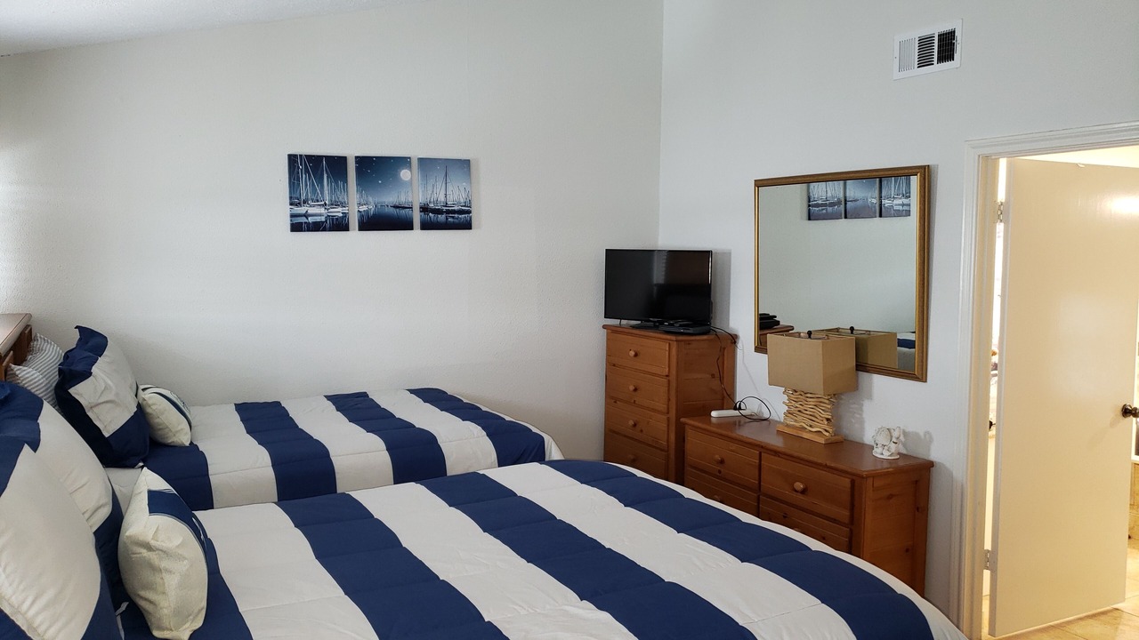 Photo of Bedroom in Seven Coves