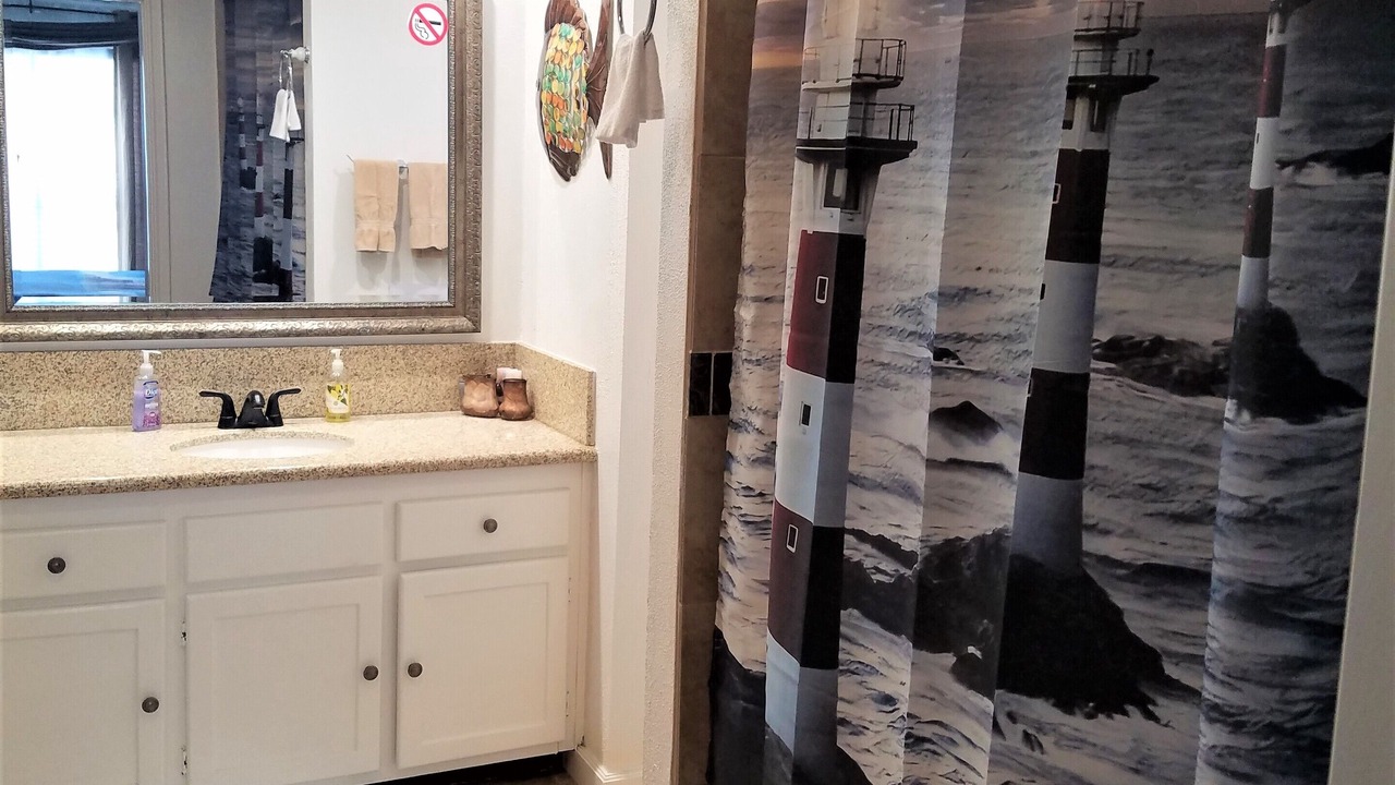 Photo of Bathroom in Seven Coves