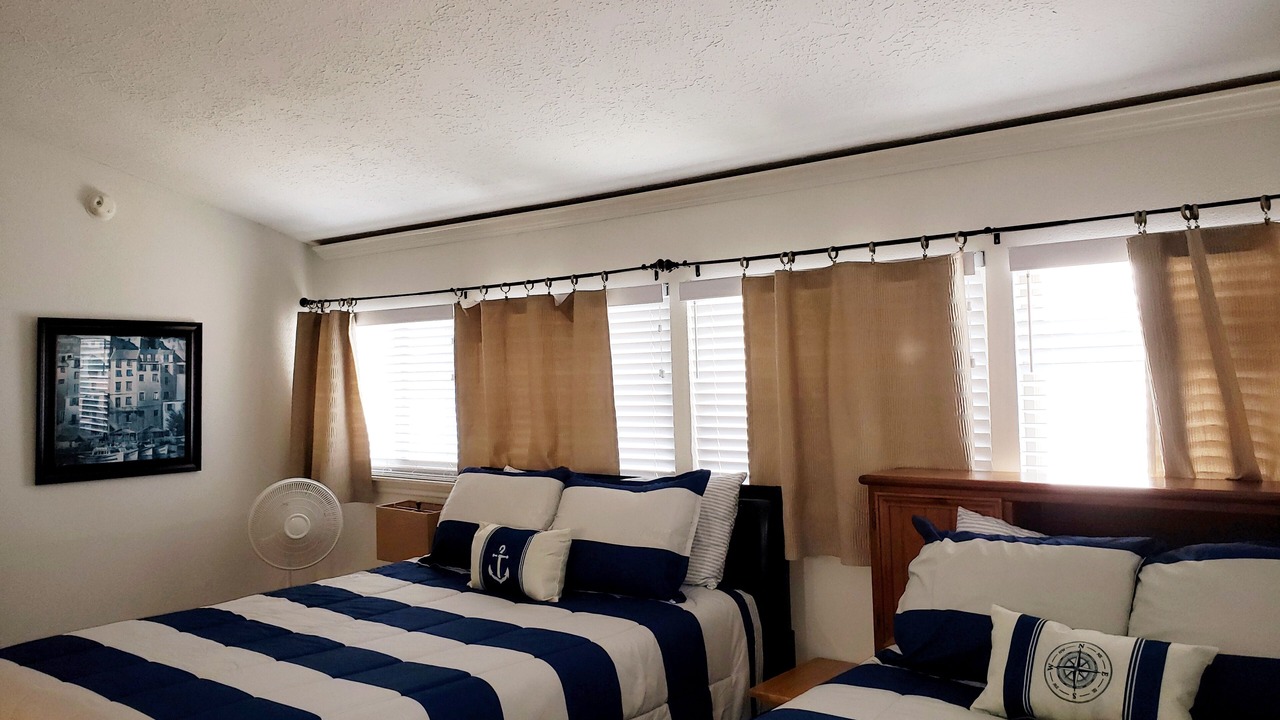 Photo of Bedroom in Seven Coves