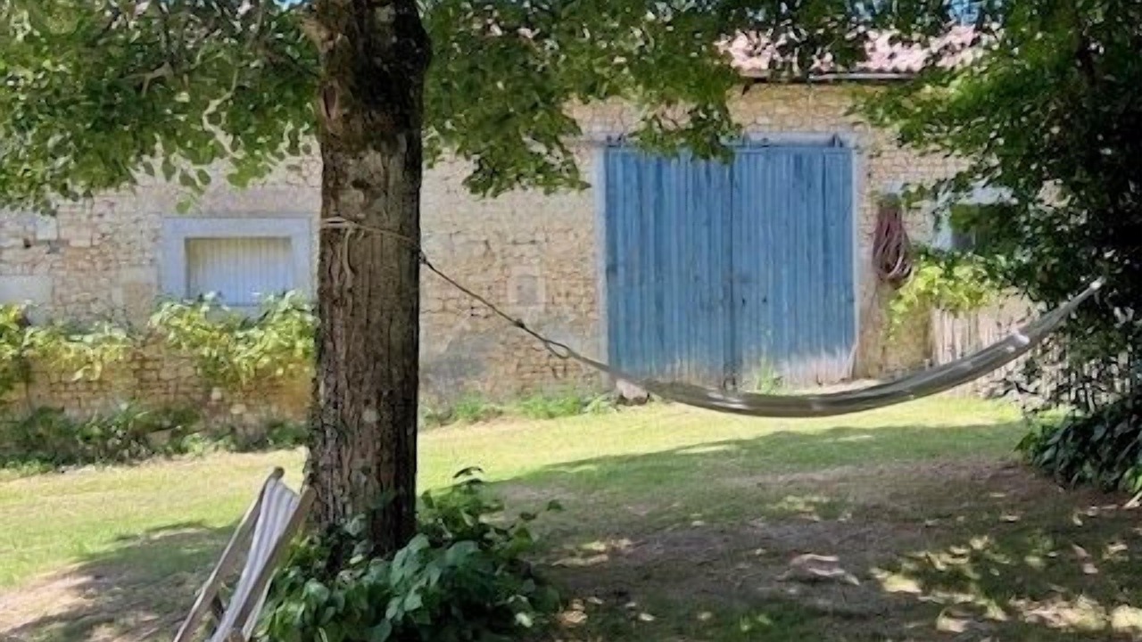 Photo of Others in Poullignac