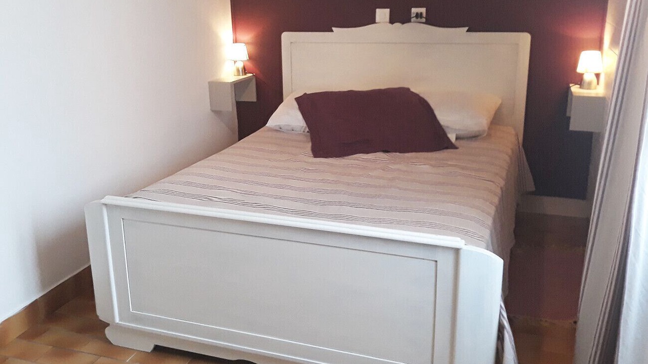 Photo of Bedroom in Saint-Maixent-sur-Vie