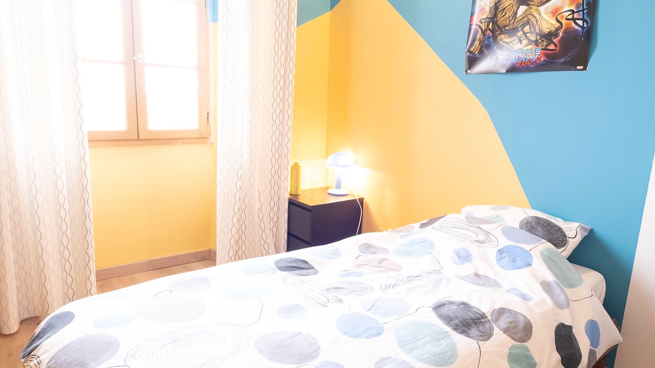 Photo of Bedroom in Castelnau-de-Montmiral