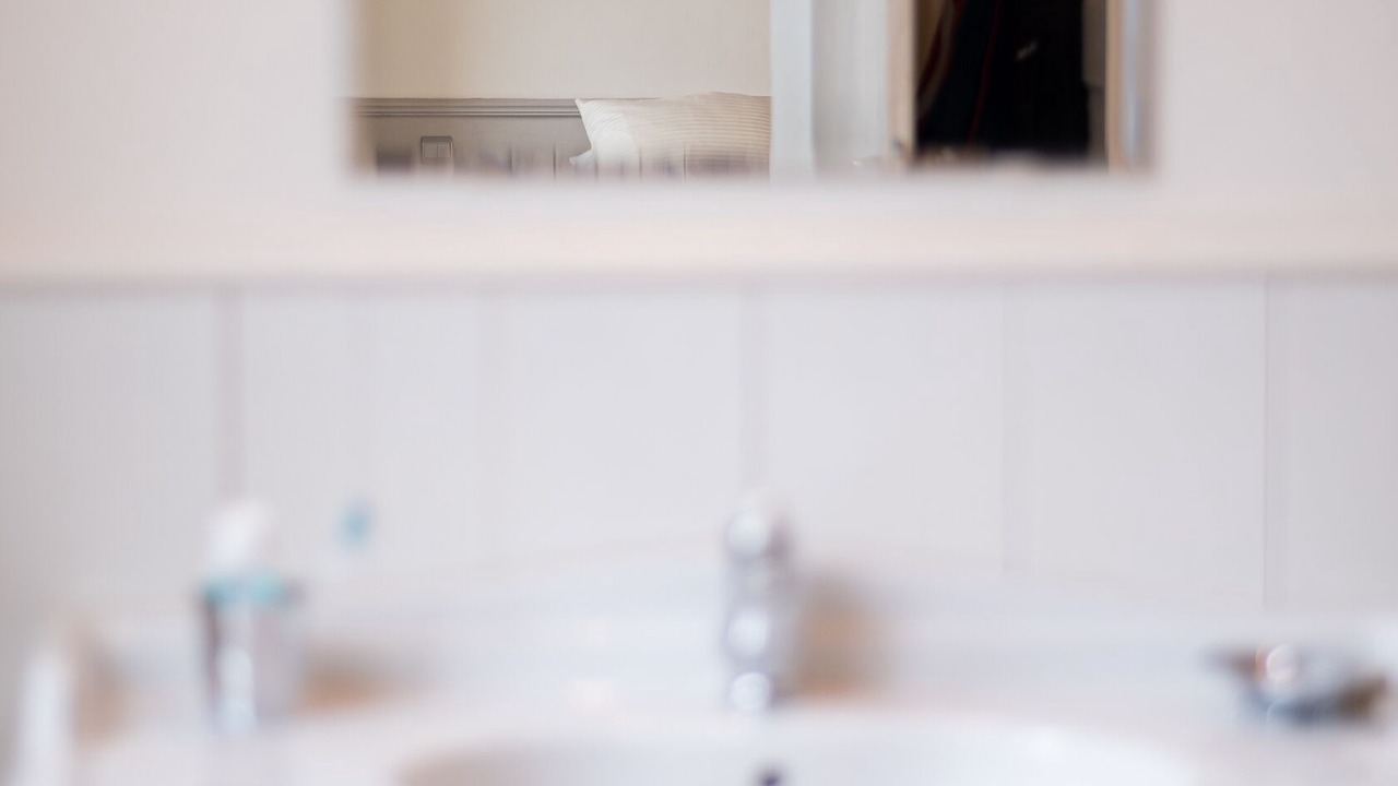 Photo of Bathroom in Castelnau-de-Montmiral