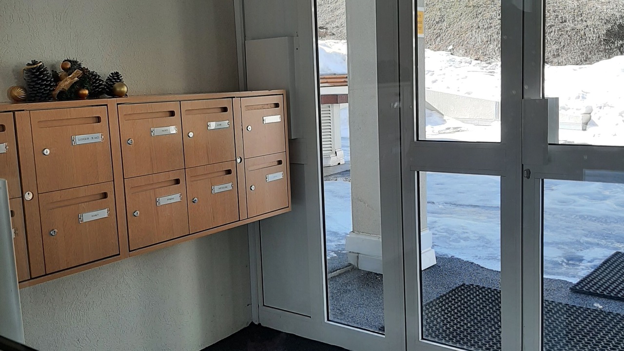 Photo of Others in Peone