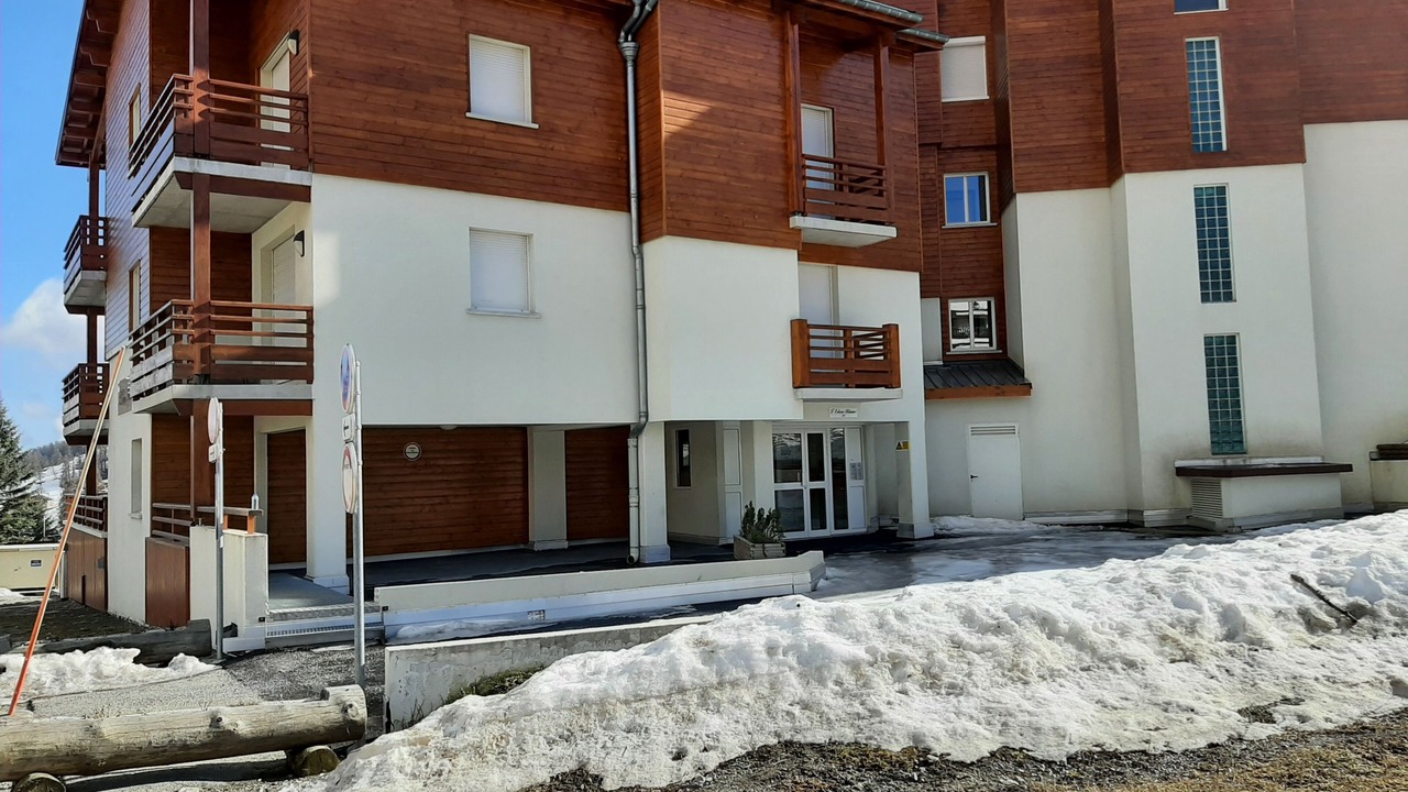 Photo of Outdoor in Peone