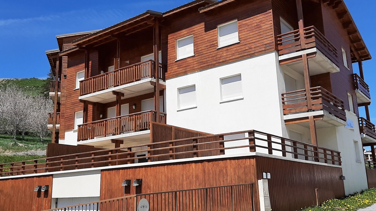 Photo of Outdoor in Peone