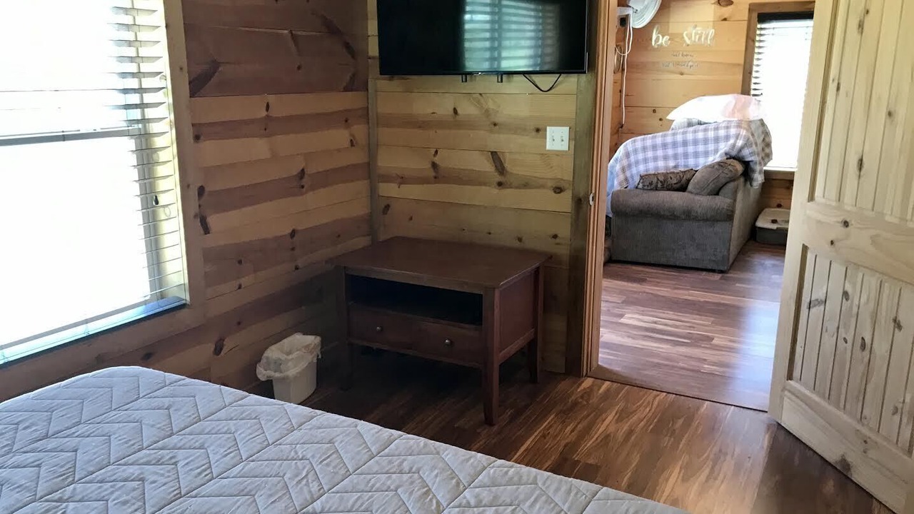 Photo of Bedroom in Leakey