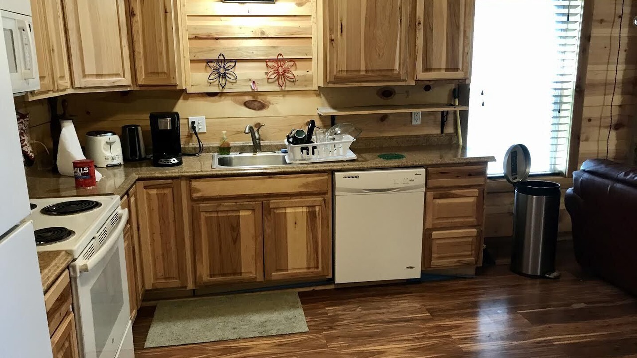 Photo of Kitchen in Leakey