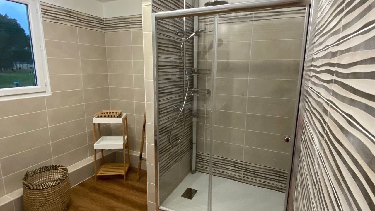 Photo of Bathroom in Guilmecourt