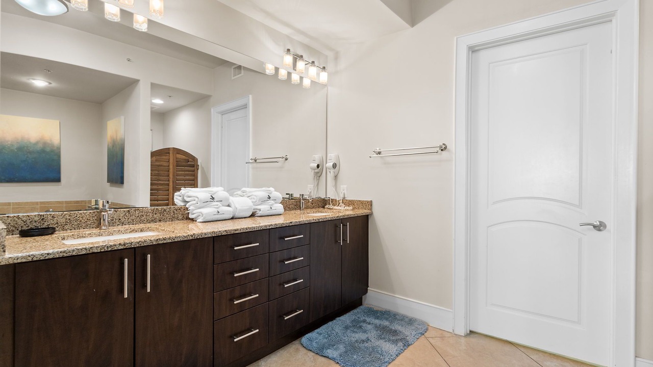 Photo of Bathroom in Orange Beach