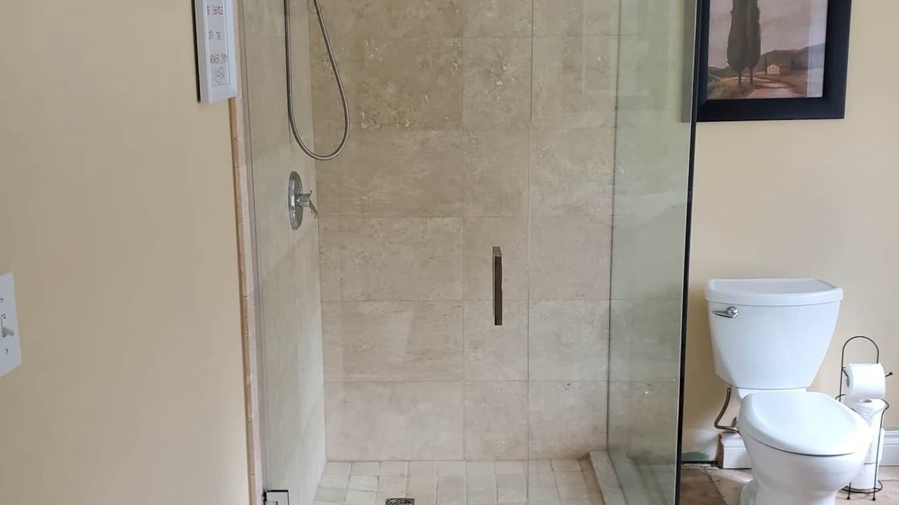 Photo of Bathroom in Tiny