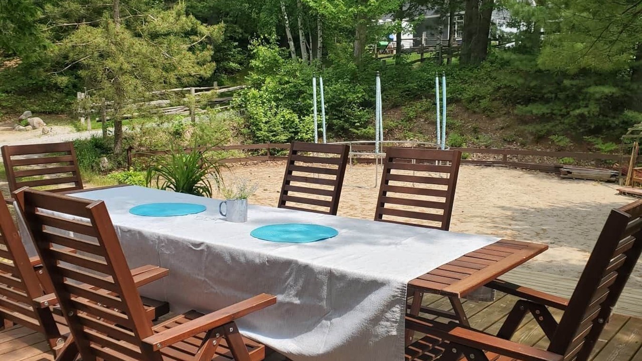 Photo of Others in Tiny