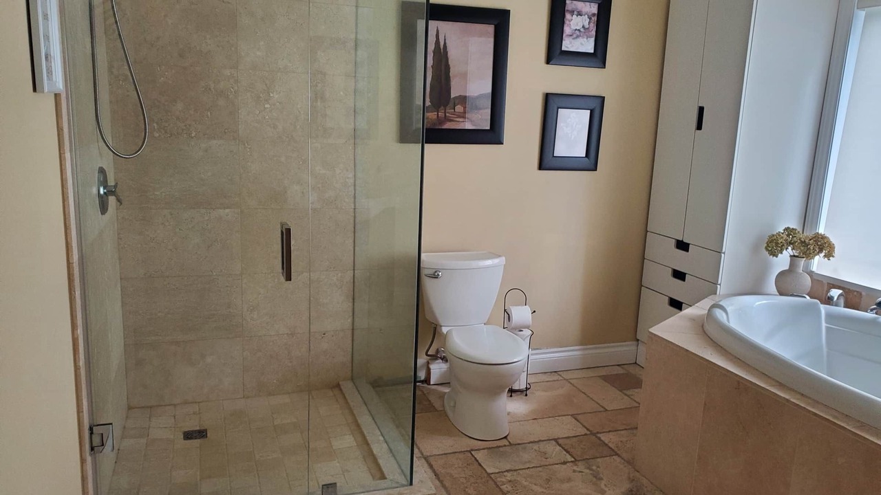 Photo of Others in Tiny