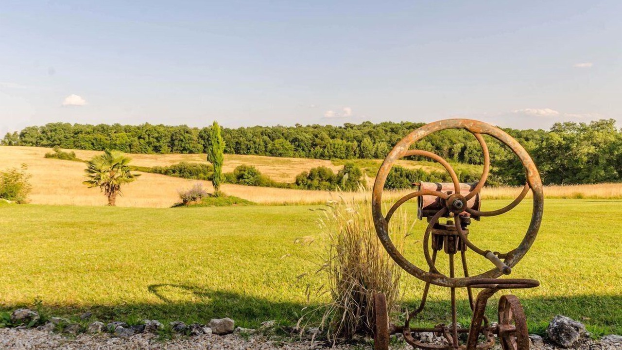 Photo of Outdoor in Poullignac