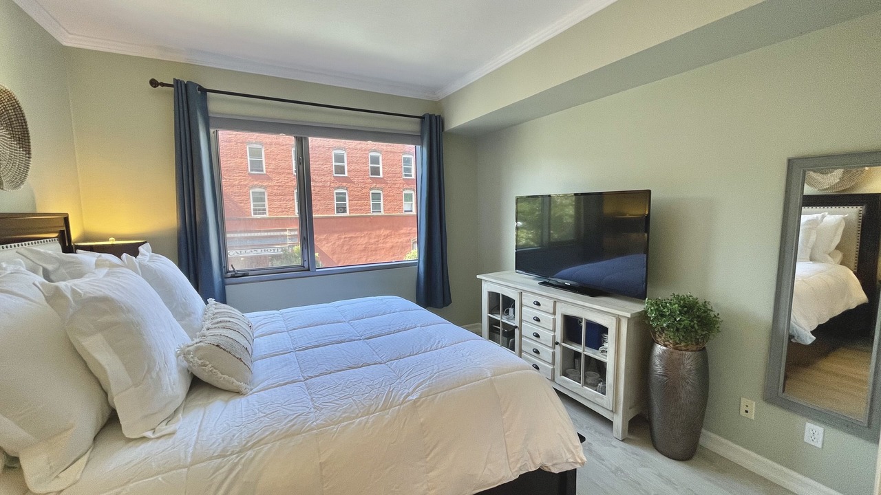 Photo of Bedroom in Pacific Terrace