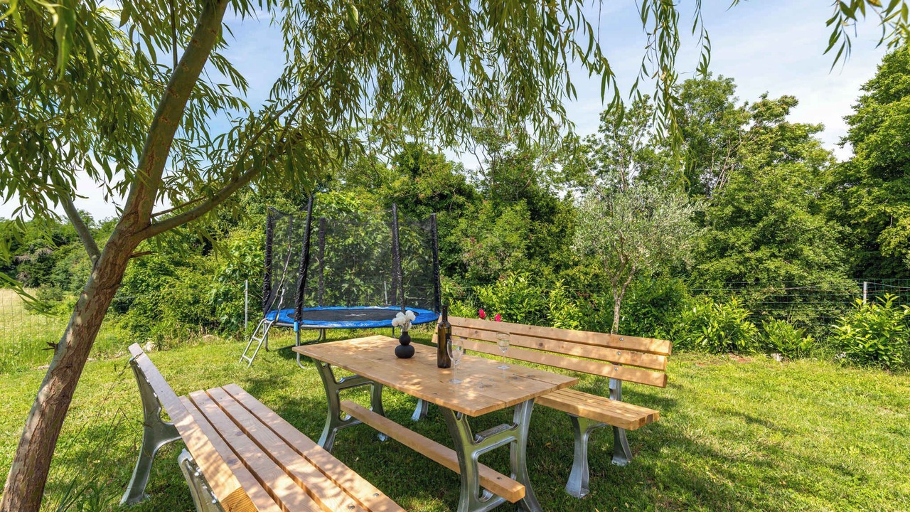 Photo of Outdoor in Radini
