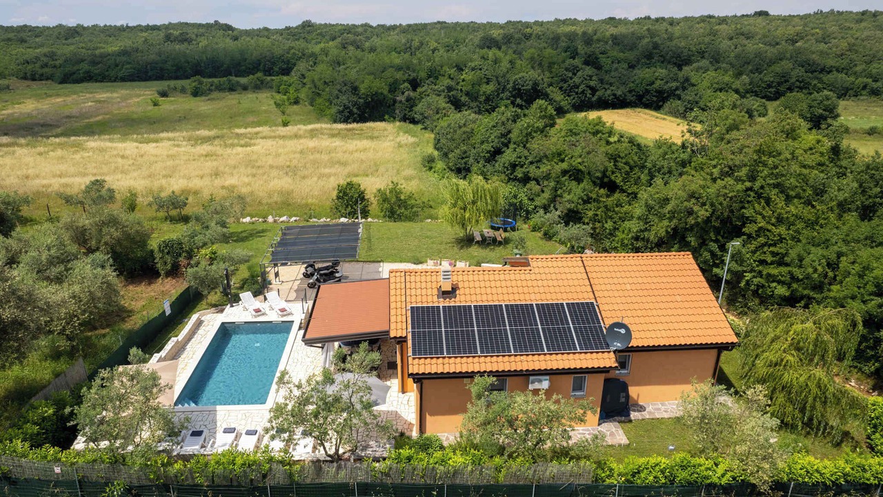 Photo of Outdoor in Radini