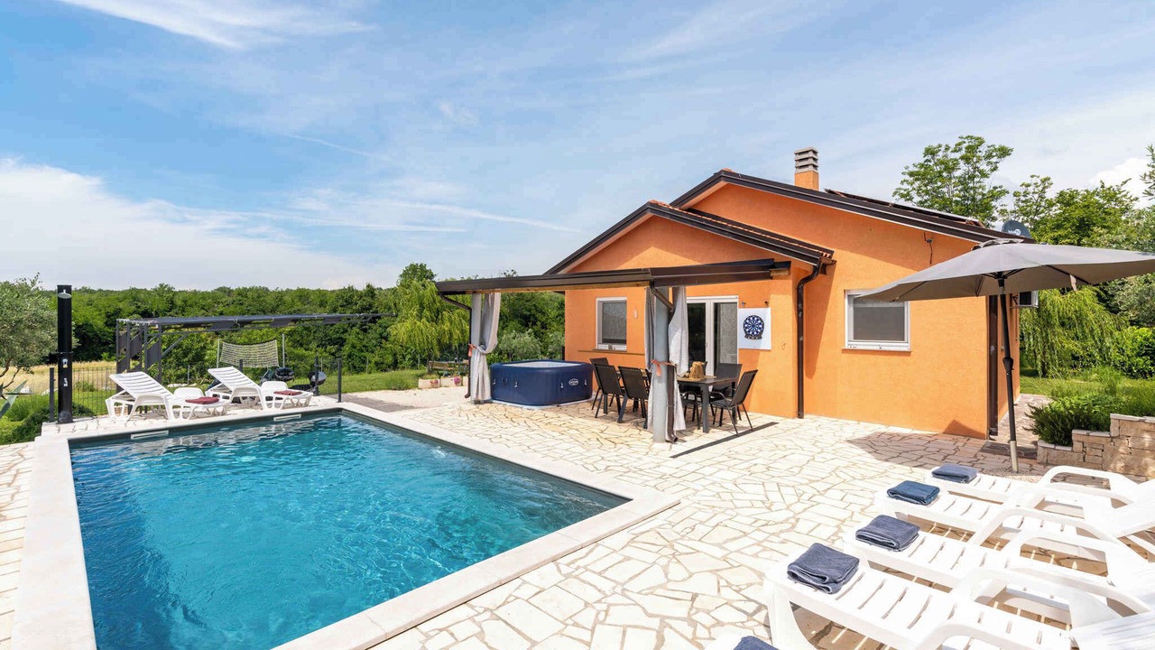 Photo of Outdoor in Radini
