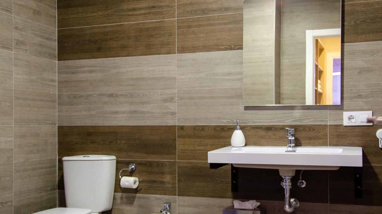 Photo of Bathroom in Cercadilla-Medina Azahara