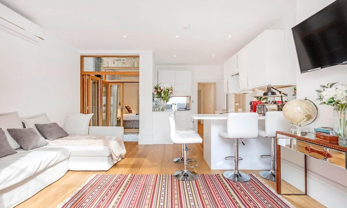 Photo of Others in Parsons Green and Walham