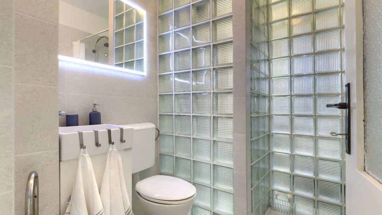 Photo of Bathroom in Vintijan