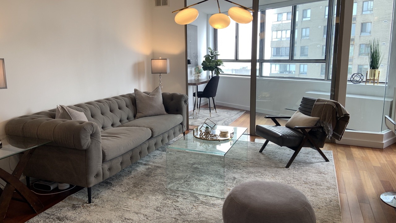 Photo of Livingroom in Central Waterfront