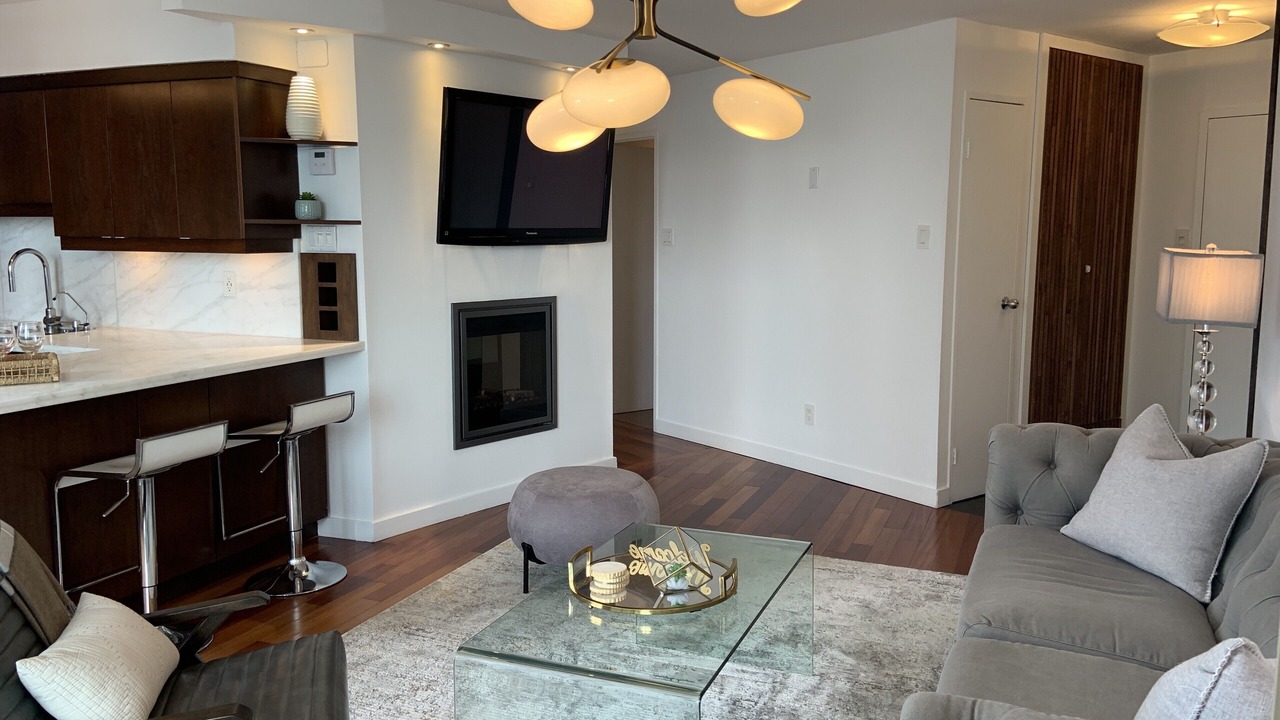 Photo of Livingroom in Central Waterfront
