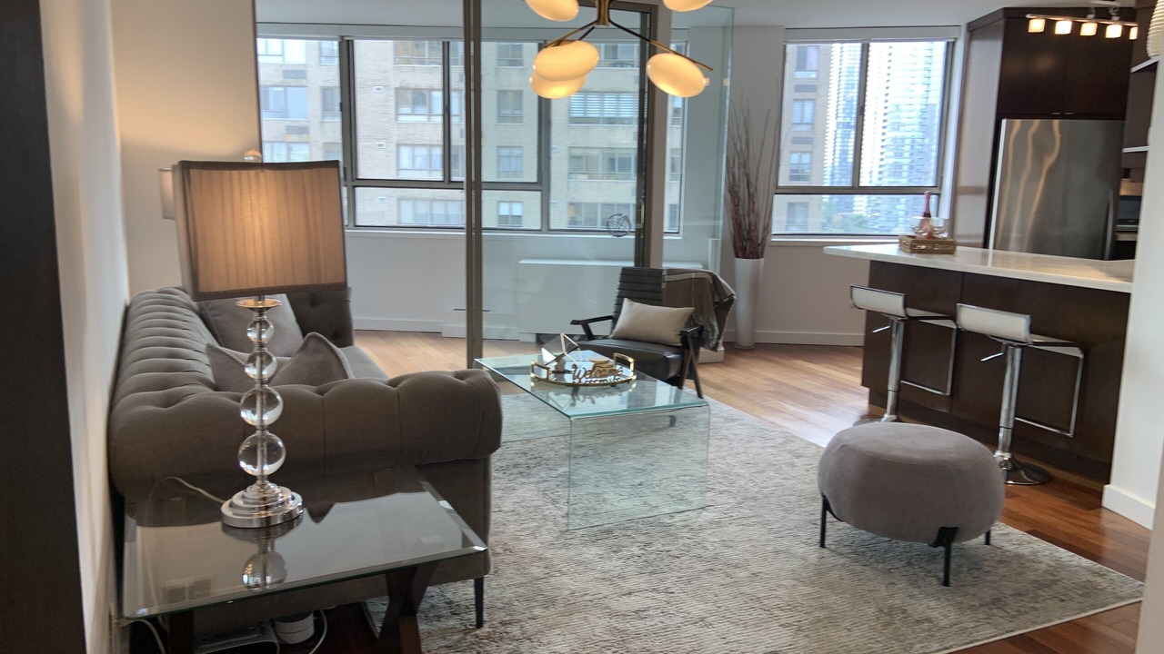 Photo of Livingroom in Central Waterfront