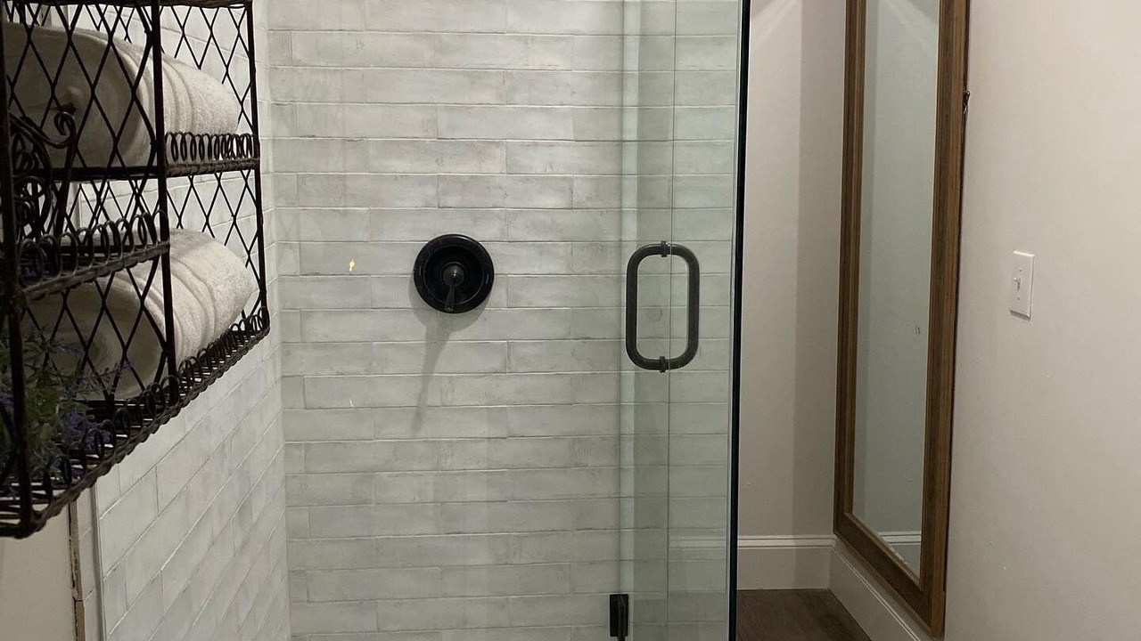 Photo of Bathroom in Dahlonega