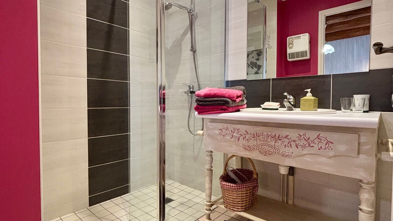 Photo of Bathroom in Seneujols