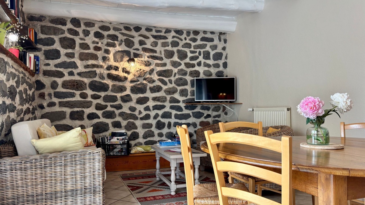 Photo of Livingroom in Seneujols