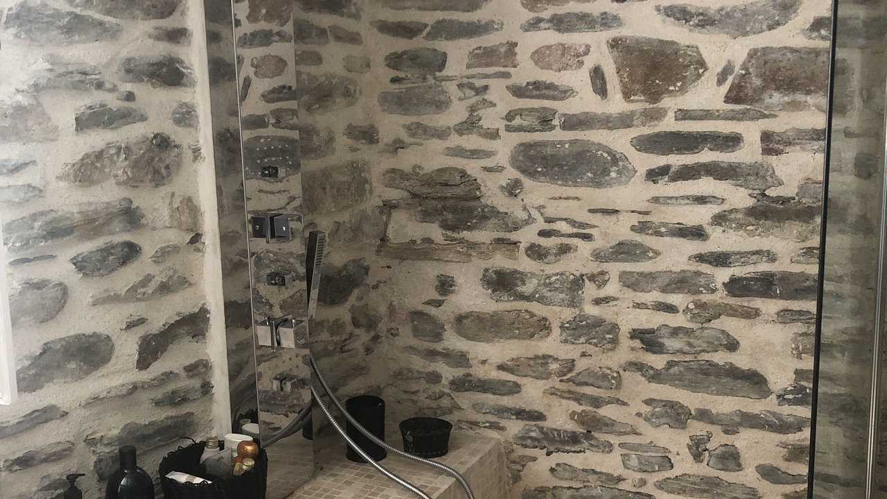 Photo of Bathroom in Miraval-Cabardes