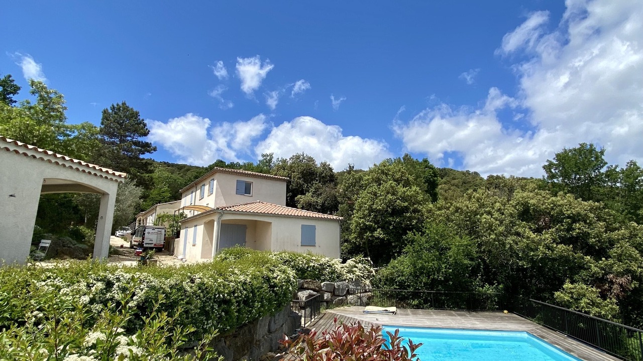Photo of Outdoor in Salavas