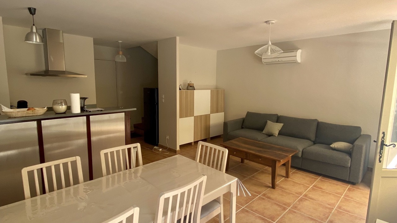 Photo of Livingroom in Salavas