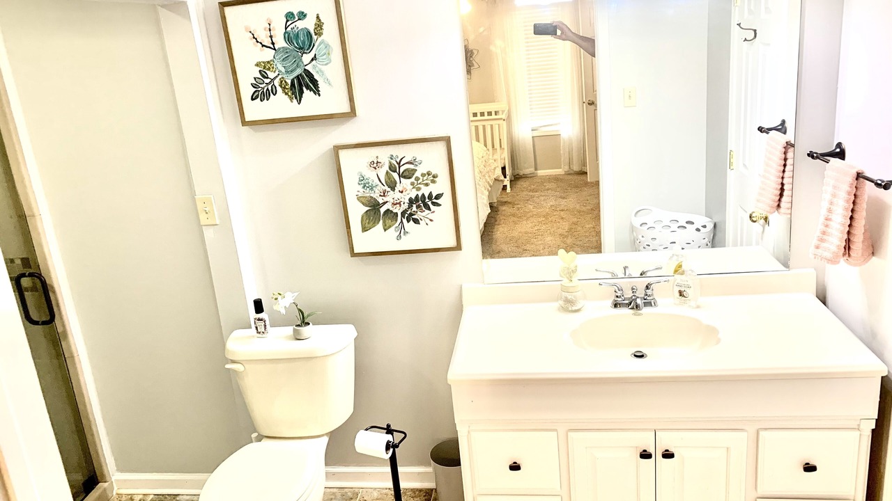 Photo of Bathroom in Hardy