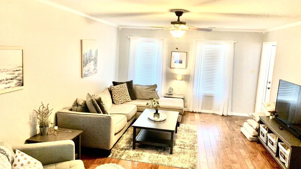 Photo of Livingroom in Hardy