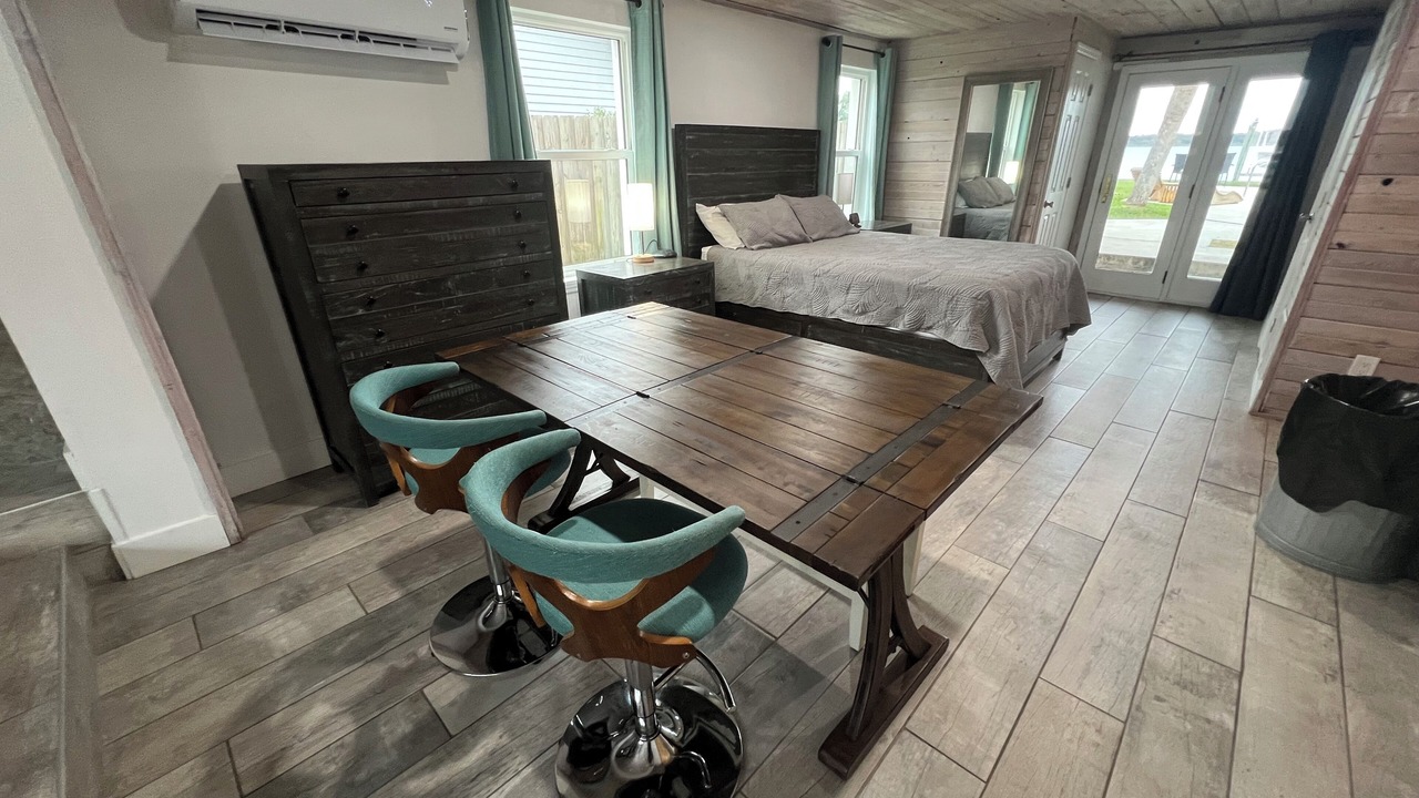 Photo of Bedroom in Butler Beach