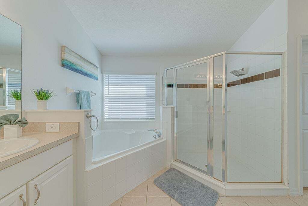 Photo of Bathroom in Highgate Park