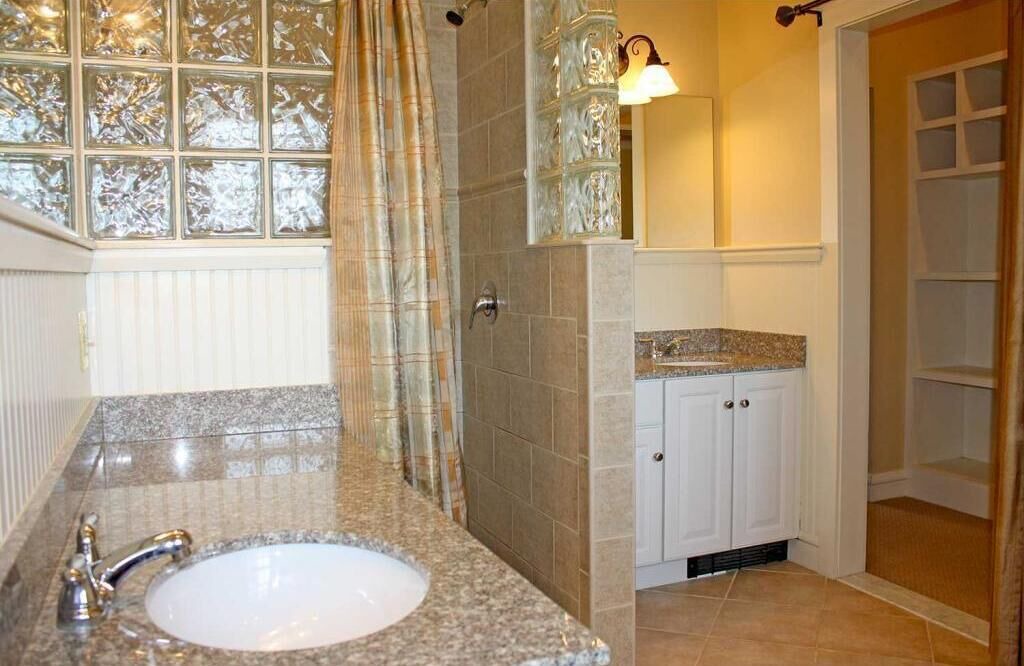 Photo of Bathroom in Proctorsville
