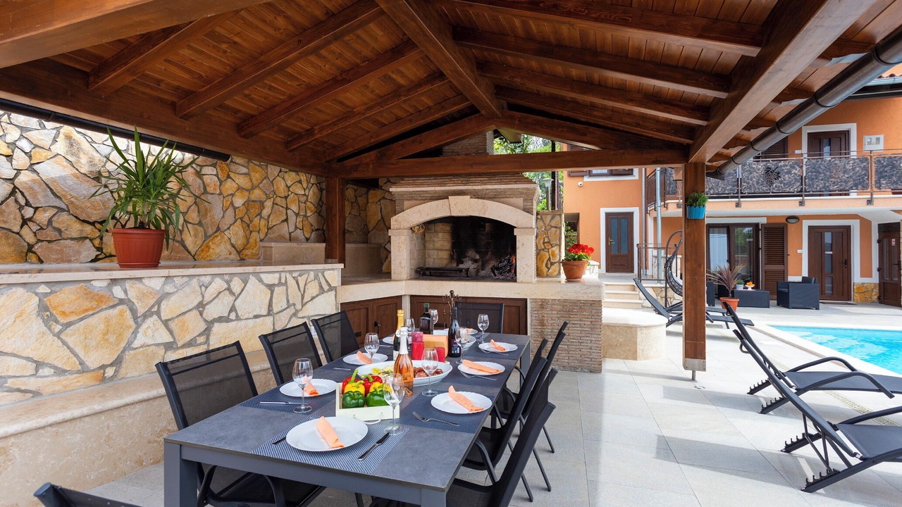 Photo of Outdoor in Labinci